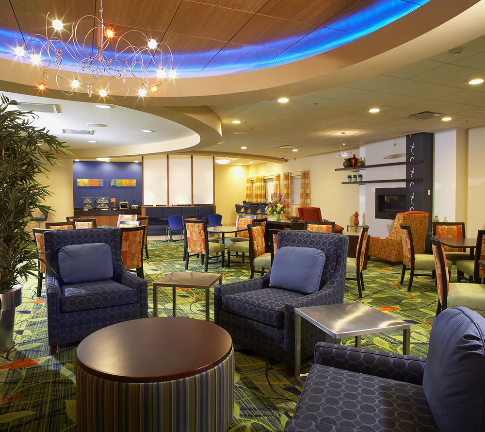 Fairfield Inn & Suites By Marriott Cleveland Beachwood Extérieur photo