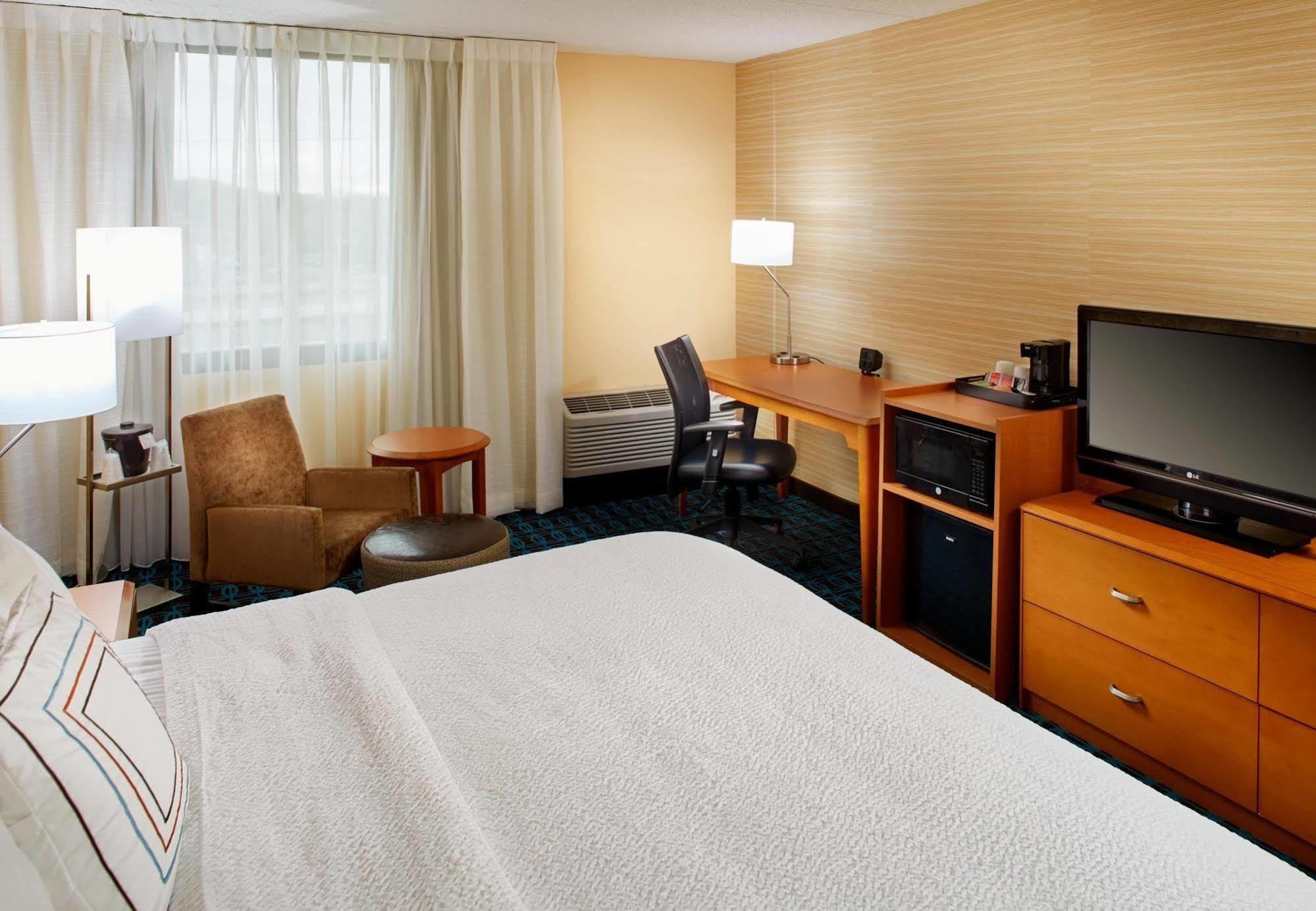 Fairfield Inn & Suites By Marriott Cleveland Beachwood Extérieur photo