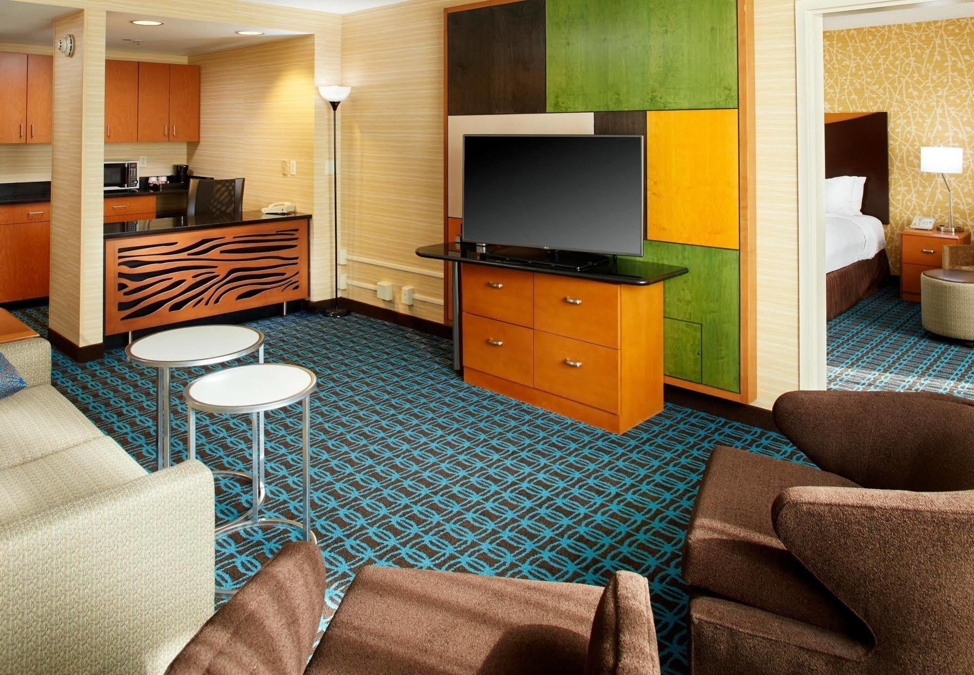 Fairfield Inn & Suites By Marriott Cleveland Beachwood Extérieur photo